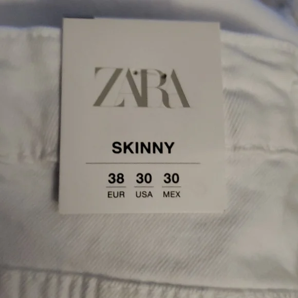 Zara  Skinny Fit High Rise Jeans - Picture 11 of 11